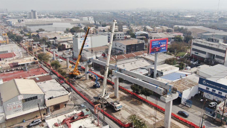 Construcción de la Línea 6 del Metro.