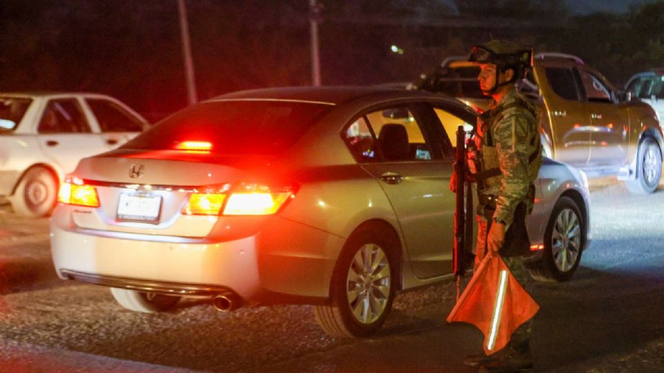 Militar en Guadalupe.