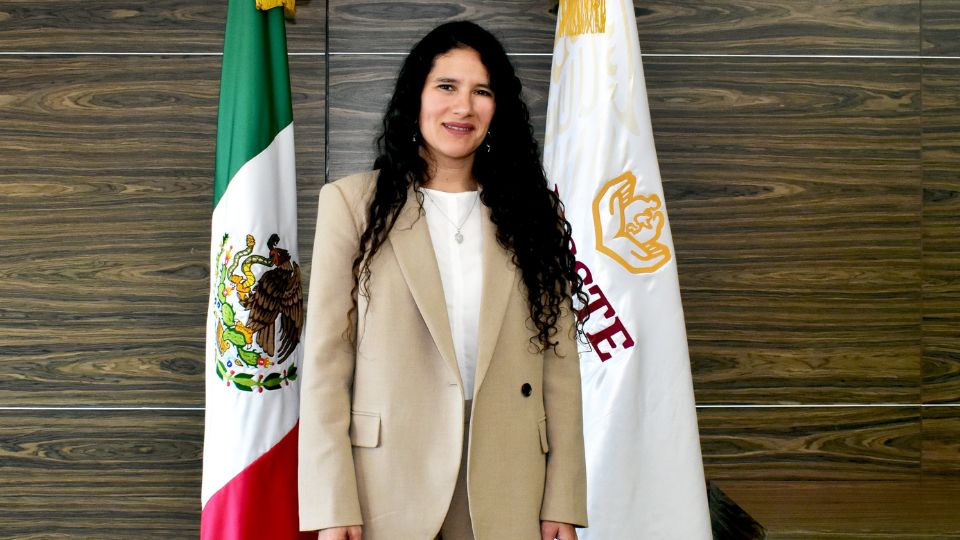 Bertha Alcalde Luján, directora del Issste