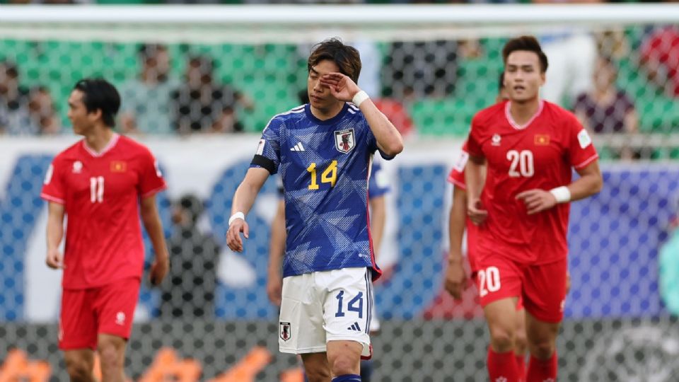 La Asociación de Fútbol de Japón apartó a Junya Ito de la selección que juega la Copa de Asia ante las acusaciones de agresión sexual que el futbolista ha negado.