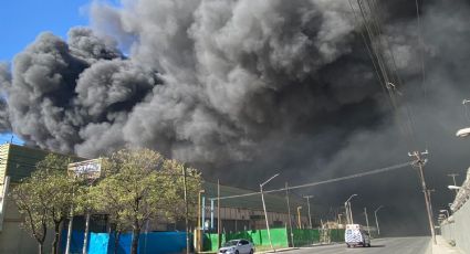 Se incendia fábrica de plásticos en San Nicolás