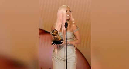 Karol gana su primer grammy estadounidense por 'Mañana será bonito'