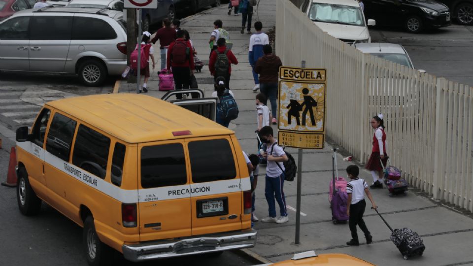 Zona escolar en Monterrey.