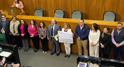 Pérez Bernal y Rosaura Guerra ocupan curules sin toma de protesta de por medio