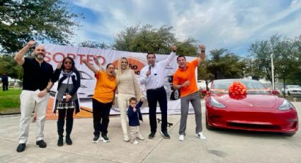 Santa Catarina entrega vehículos Tesla a ganadores de rifa