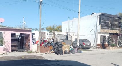 Vecinos denuncian acumulación de basura en casa de Juárez