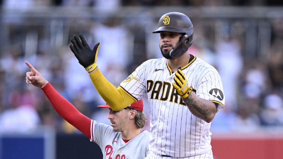 El receptor dominicano Gary Sánchez llegó a un acuerdo con los Cerveceros por una temporada y 7 millones de dólares, informó este miércoles el portal oficial MLB.com.