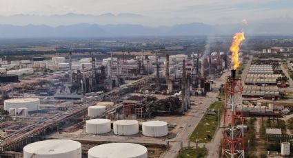 Para evitar clausura, otorgan amparo a refinería de Cadereyta