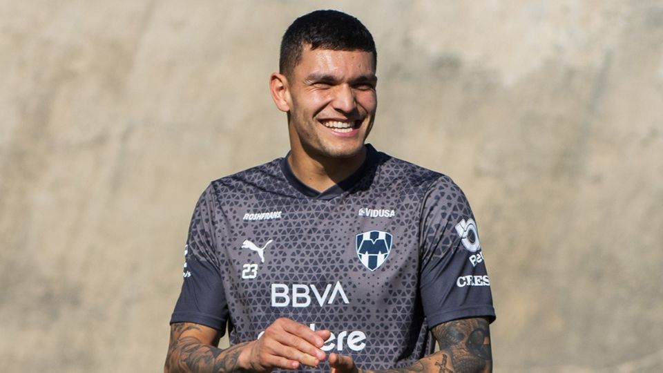 Brandon Vázquez durante un entrenamiento en El Barrial