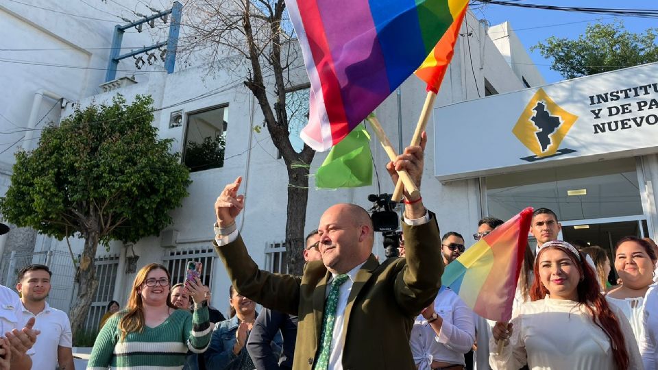 Julio Garza Marroquín se registró como candidato a la alcaldía de Cadereyta por el Partido Verde Ecologista de México.