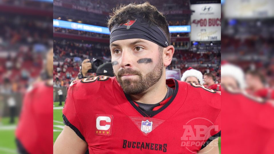 El 'quarterback' Baker Mayfield acordó este domingo una extensión en su contrato con los Tampa Bay Buccaneers de la NFL de tres años y hasta 115 millones de dólares.