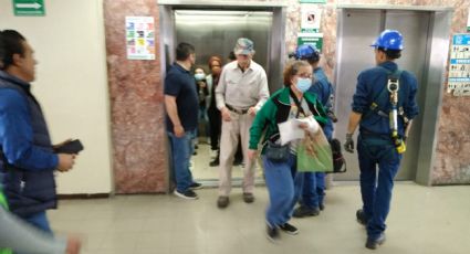 Rescatan a 6 personas atrapadas en elevador de la Clínica 25 del IMSS, en Monterrey