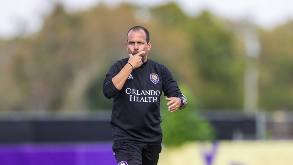 Óscar Pareja, entrenador de Orlando City, advierte que su equipo no se guardará nada en el partido de vuelta contra Tigres.