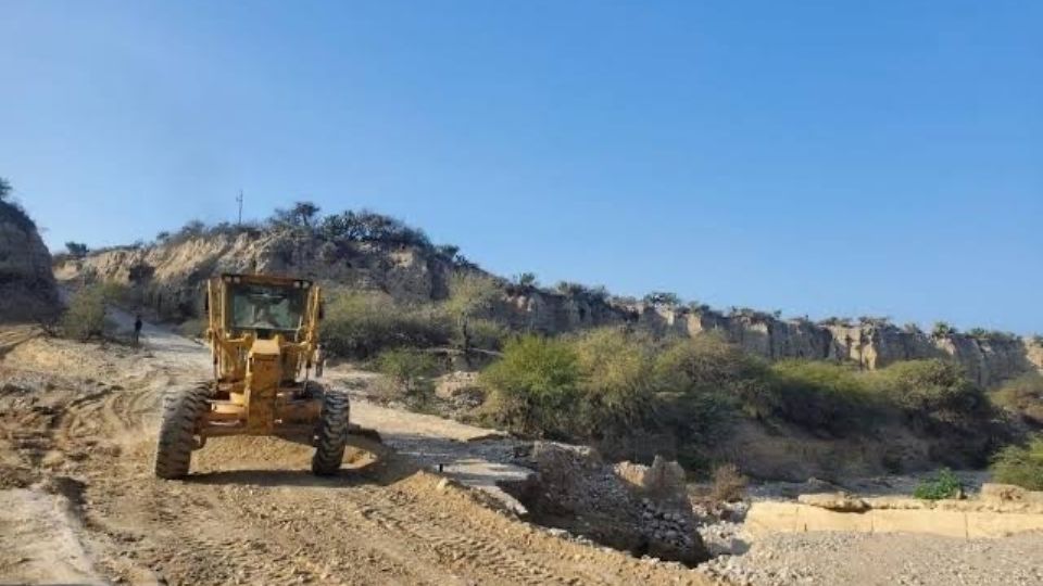 Trabajos de construcción en puente 'La Muralla', en Tamaulipas. 