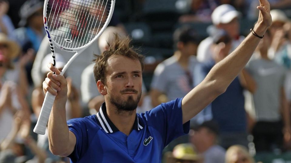 El ruso Daniil Medvedev, el noruego Casper Ruud y el danés Holger Rune, en el circuito ATP avanzaron a los cuartos de final del torneo de Indian Wells.