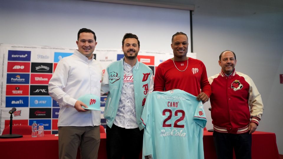 Robinson Canó fue presentado por los Diablos Rojos del México y destacó la presencia de ex Grandes Ligas y jóvenes promesas en la LMB.