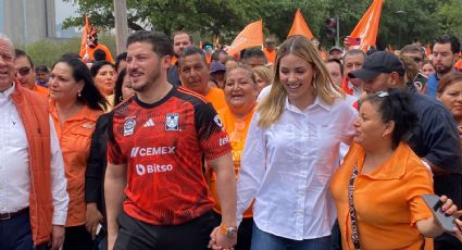 Mariana Rodríguez registra su candidatura a la alcaldía regia ante el Instituto Electoral