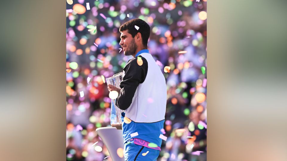 El español Carlos Alcaraz revalidó su corona en el Masters 1.000 de Indian Wells.