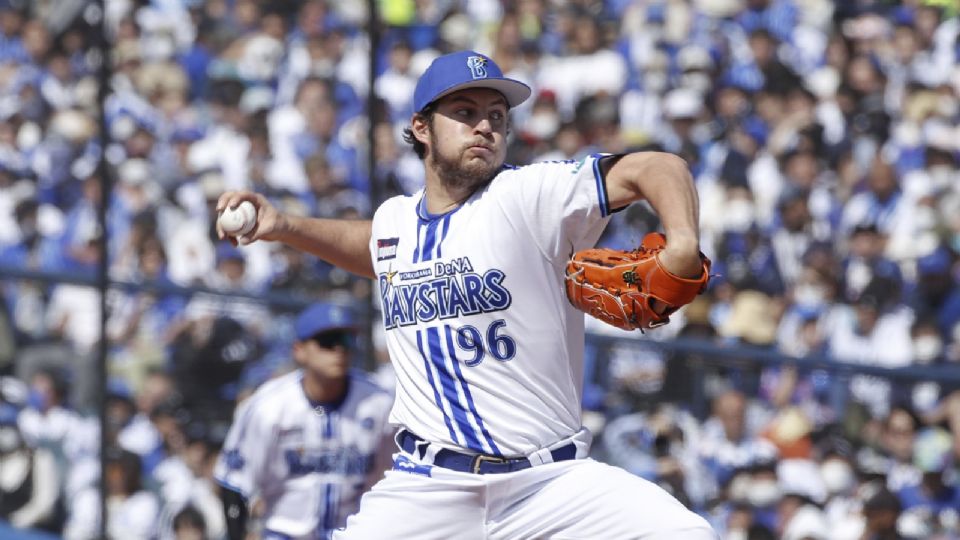 Trevor Bauer jugó su última temporada con los Yokohama DeNA BayStars en la liga japonesa.