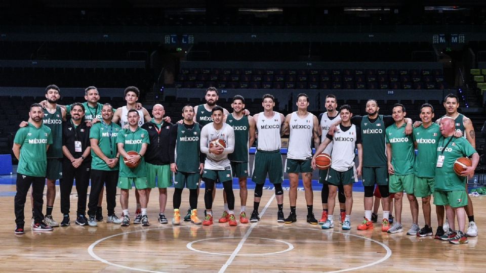 Jugadores del Equipo Nacional de Basquetbol.