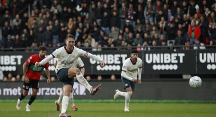 El PSV del 'Chucky' Lozano pierde en la Eredivisie después de cuarenta y dos partidos