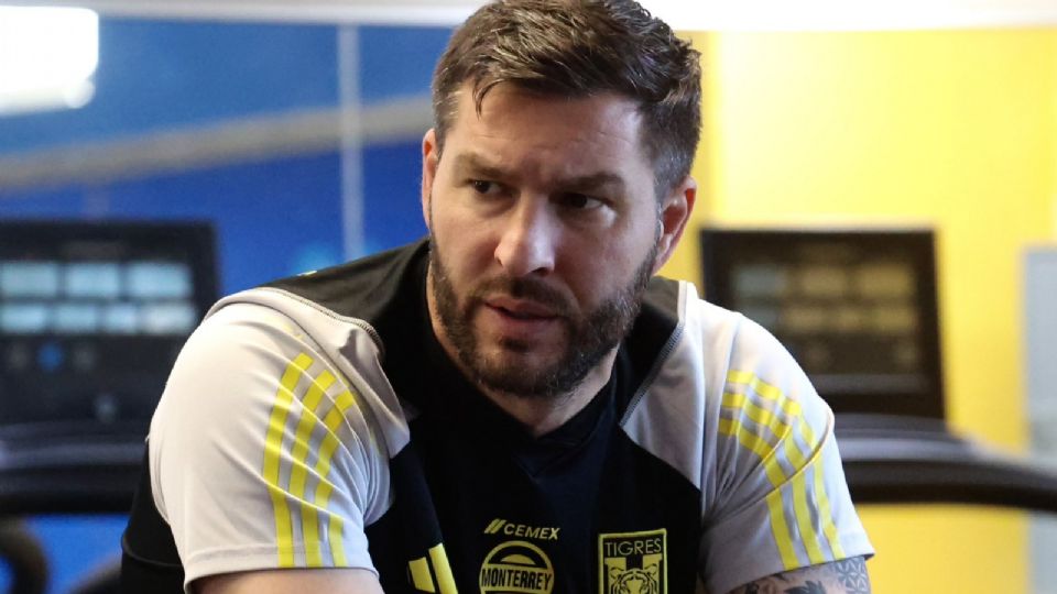 André-pierre Gignac trabajó por separado debido a una bronquitis aguda.