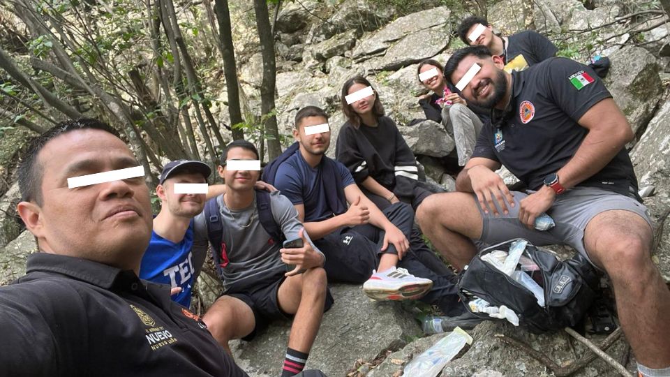 Jóvenes son rescatados tras perderse en el Cerro de la Silla | Facebook / Alerta Guadalupe NL