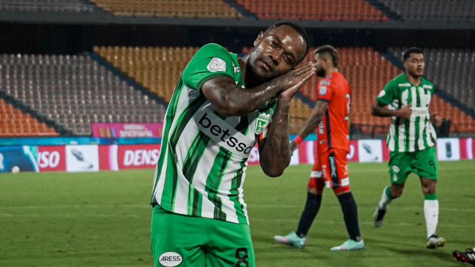 Pabón militó en el Atlético Nacional durante dos etapas.