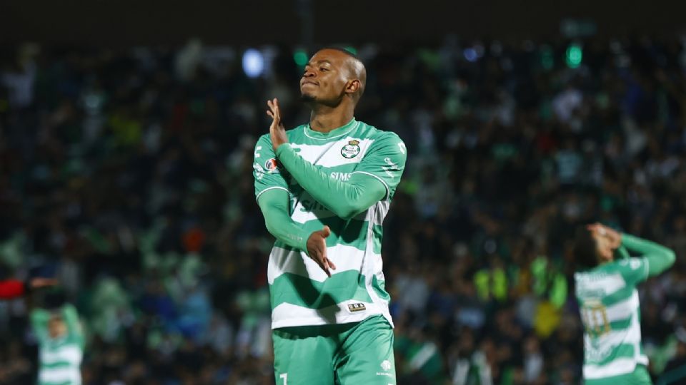 Harold Preciado, delantero de Santos Laguna.