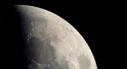 Nasa capta 'raro' objeto en la órbita de la luna, ¿Qué es?