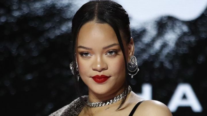 Rihanna causa polémica en redes tras aparecer vestida de monja