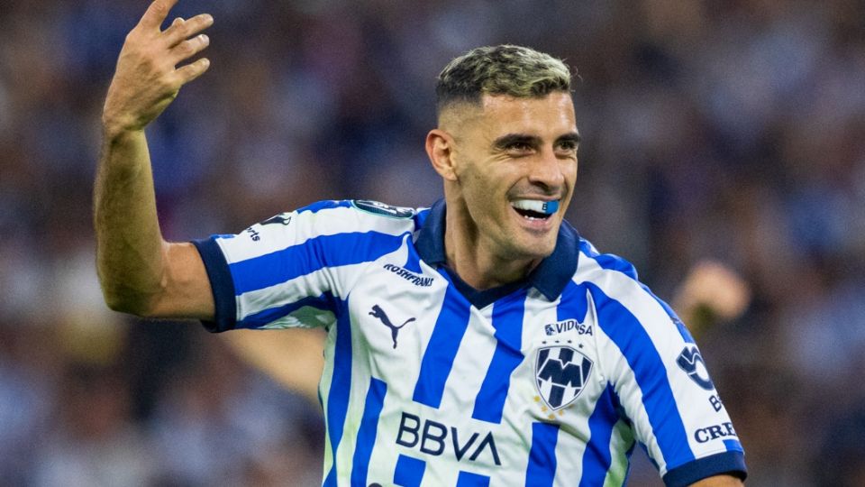 Germán Berterame festeja su gol ante Inter Miami en el Estadio BBVA