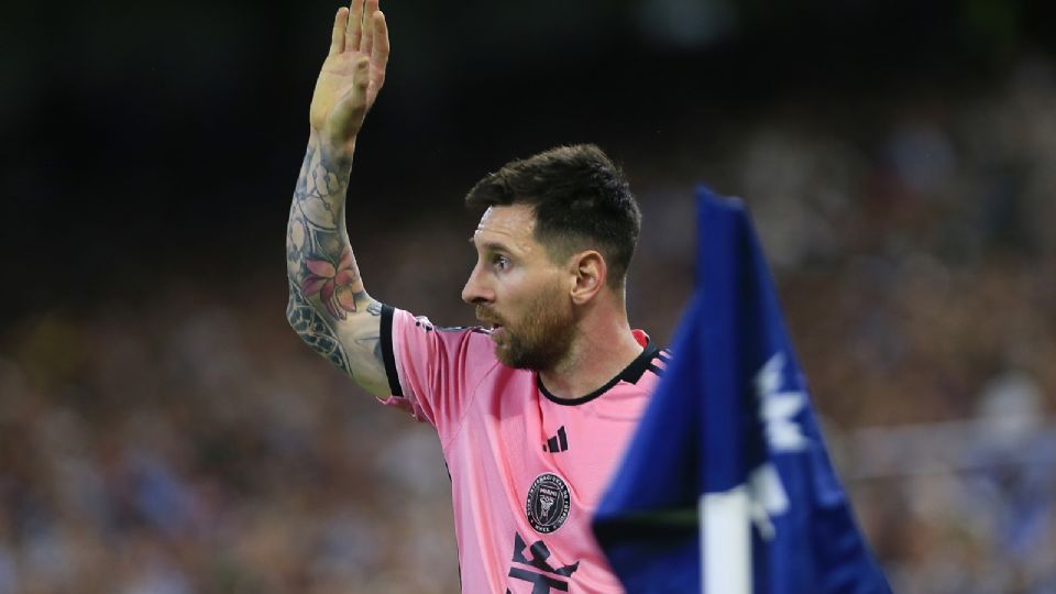 Lionel Messi del Inter Miami FC durante el juego de vuelta de la Concachampions ante Rayados en el Estadio BBVA