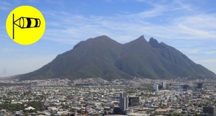 ¡Cuidado con árboles y panorámicos! Llegarán fuertes vientos a Monterrey