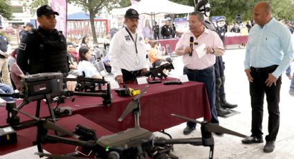 Montan exposición de equipo de seguridad pública en Escobedo