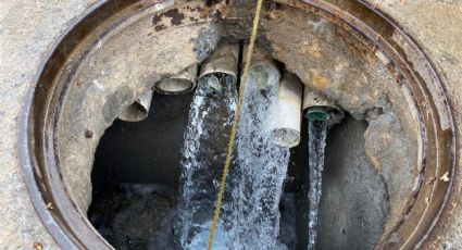 Sigue fuga de agua potable en Torremolinos; vecinos denuncian inacción de AyD