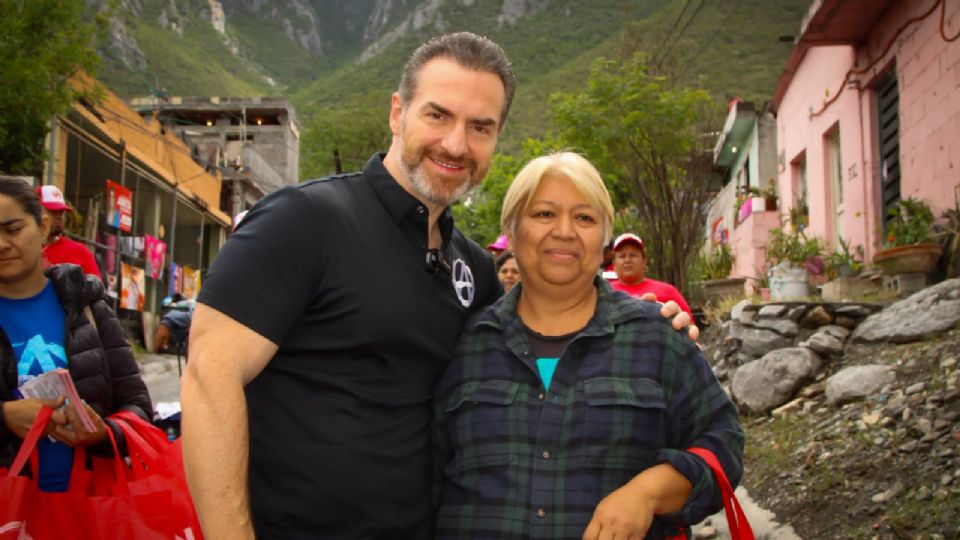 Adrián de la Garza, candidato de la coalición “Fuerza y Corazón por Nuevo León” a la alcaldía de Monterrey.