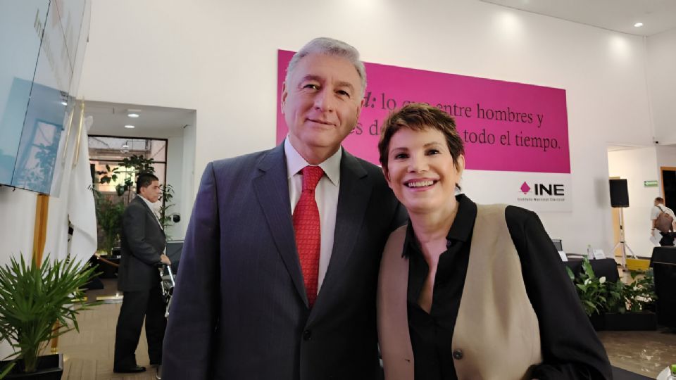 Alejandro Cacho y Adriana Pérez Cañedo.