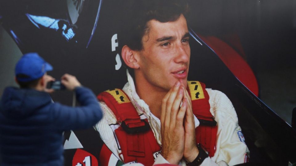 Fue un uno de mayo de 1994, hace 30 años. Aquel día los brasileños lloraron la muerte de uno de sus mayores iconos, Ayrton Senna.