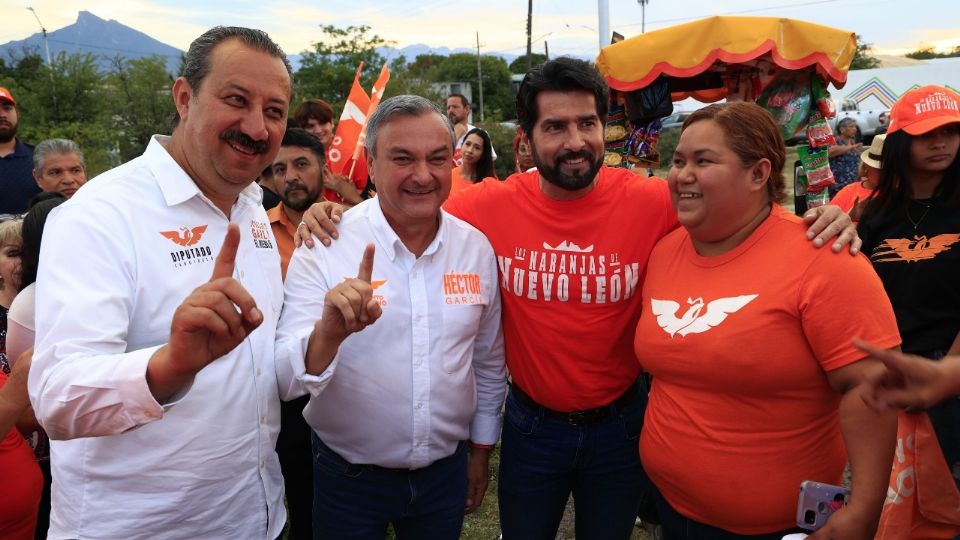 José Luis Garza, candidato al Distrito Local 7; Héctor García, candidato a la alcaldía de Guadalupe; Arturo Carmona, coordinador Deportivo, Artístico y Cultural en la campaña de MC Guadalupe.