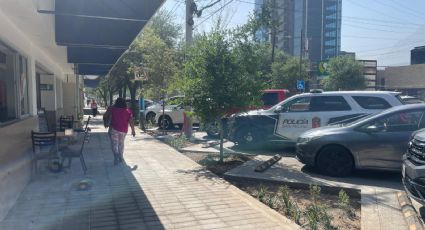 Denuncian que policía de San Pedro 'caza' a automovilstas para aplicar multas en Centrito Valle