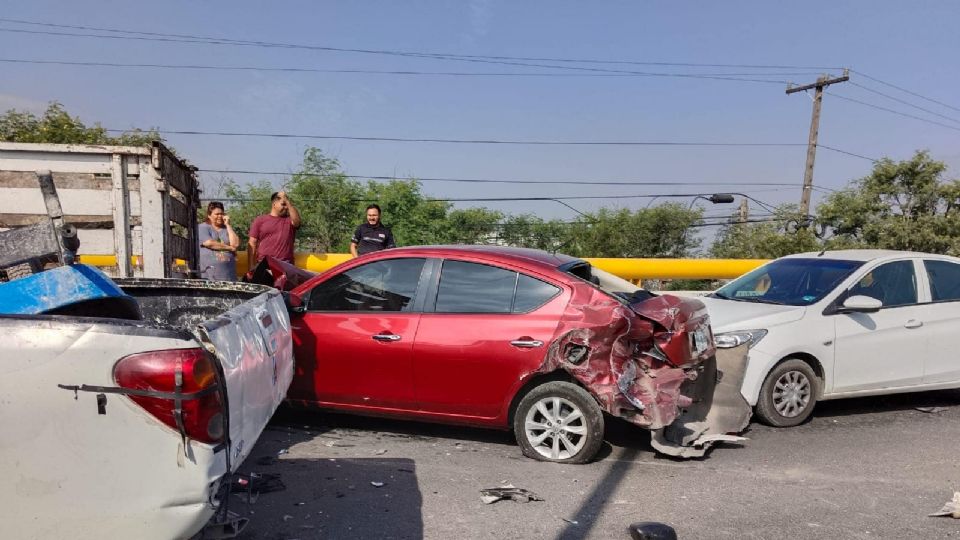 Autos afectados por choques en el Libramiento Noroeste | Facebook / Secretaría de Seguridad Ciudadana - General Escobedo