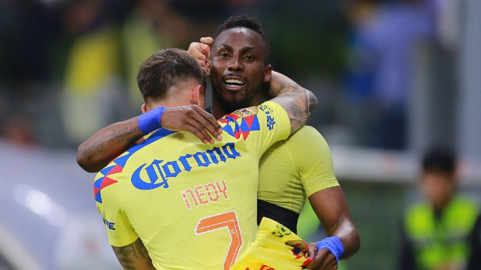 Julian Quinones, del America, festeja después de anotar durante el juego de vuelta de los cuartos de final del Torneo Clausura 2024 de la Liga MX ante Pachuca