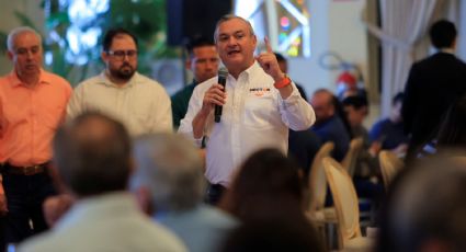 Héctor García promete a maestros limpieza e internet en las escuelas de Guadalupe