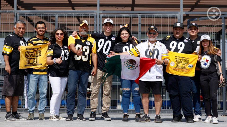 Afición mexicana de los Pittsburgh Steelers.