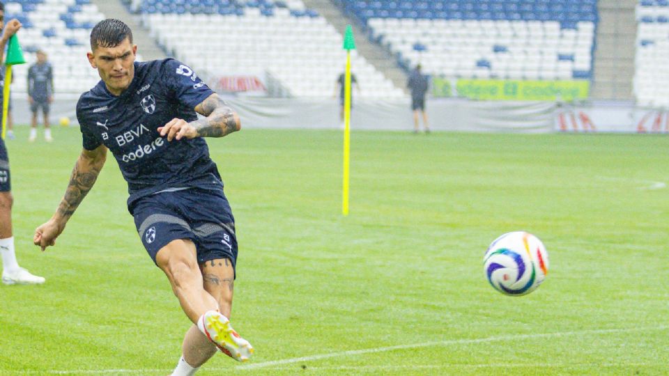 Brandon Vázquez asegura que los goles llegarán en la vuelta ante Cruz Azul.