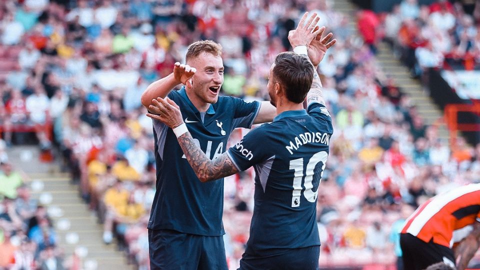 Un doblete de Dejan Kulusevski llevaron a la victoria 0-3 en el campo del colista al Tottenham que amarró el quinto puesto de la Premier y la presencia en la próxima edición de la Liga Europa.