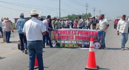 Productores cierran carretera Victoria-Matamoros por devaluación del sorgo