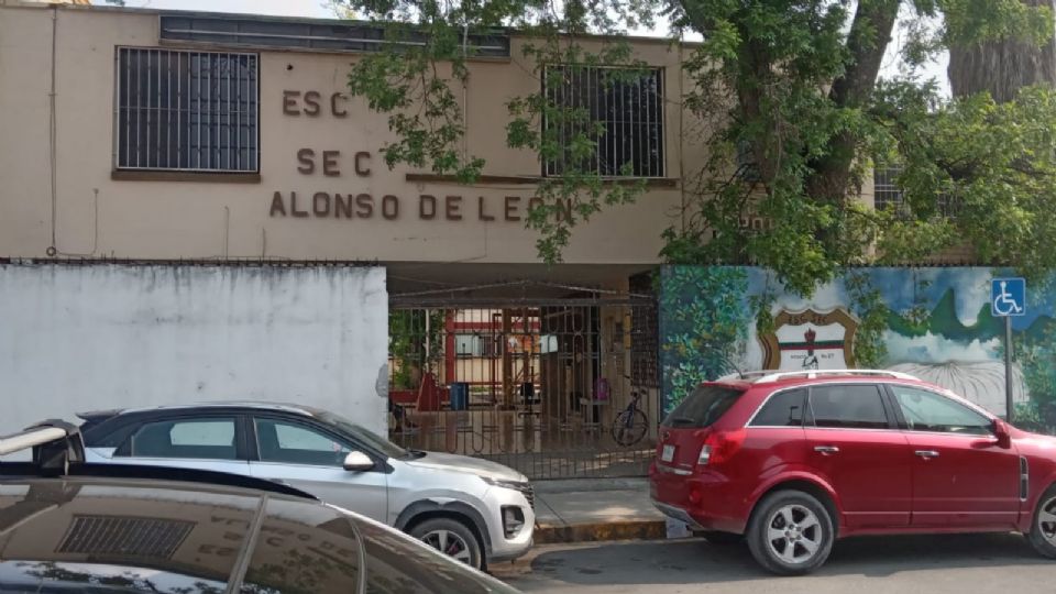 Escuela Secundaria “Capitán Alonso de León”.