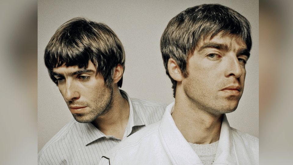 Liam y Noel Gallagher, exlíderes de Oasis | Facebook / Oasis